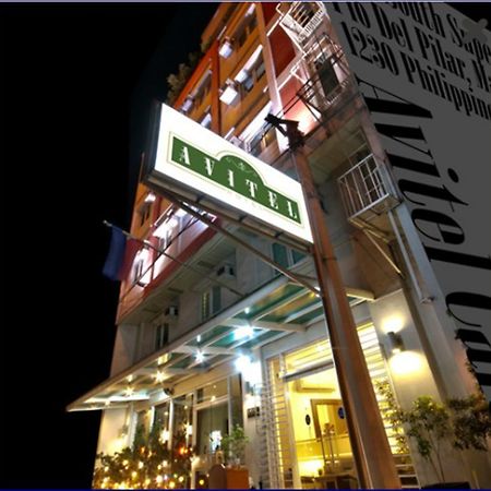 Avitel Hotel Макати Экстерьер фото